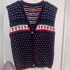 Vintage knit Christmas vest